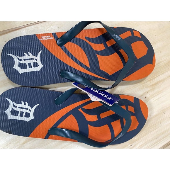 Detroit Tigers MLB Baseball Flip Flops Team Logo NWT Various Sizes‎ Unisex - Picture 6 of 8